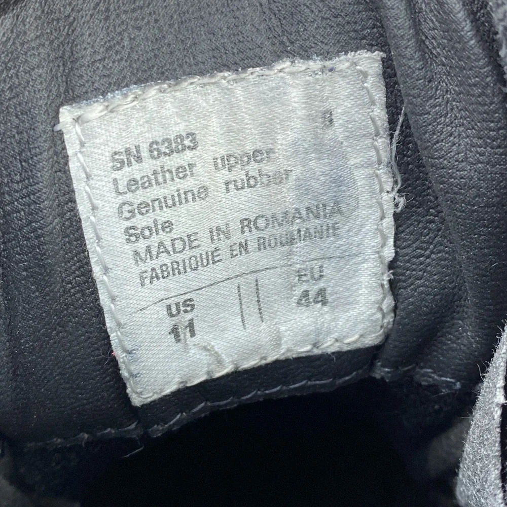 Skechers use free